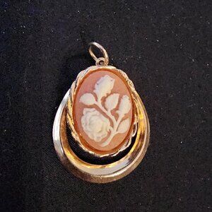 Vintage Gold-tone Floral Cameo Pendant